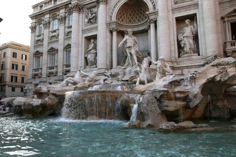 fontana di trevi