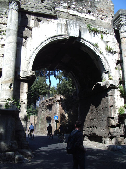 Arco di Druso e Porta San Sebastiano