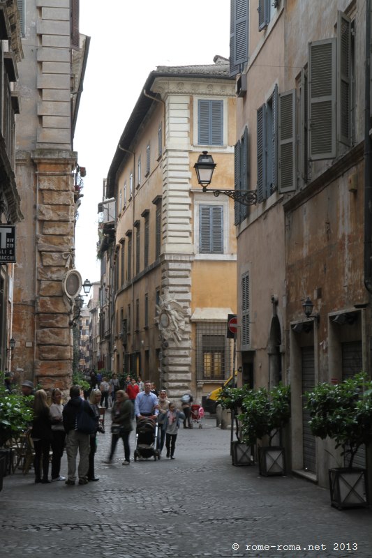 Via dei Coronari