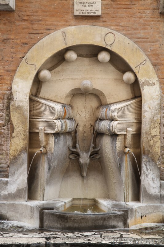 Fontaine des livres