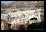 Pont cassé à rome