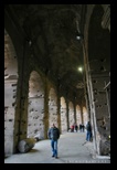 intérieur du Colisée à Rome