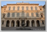 Fontaine du triton à Rome