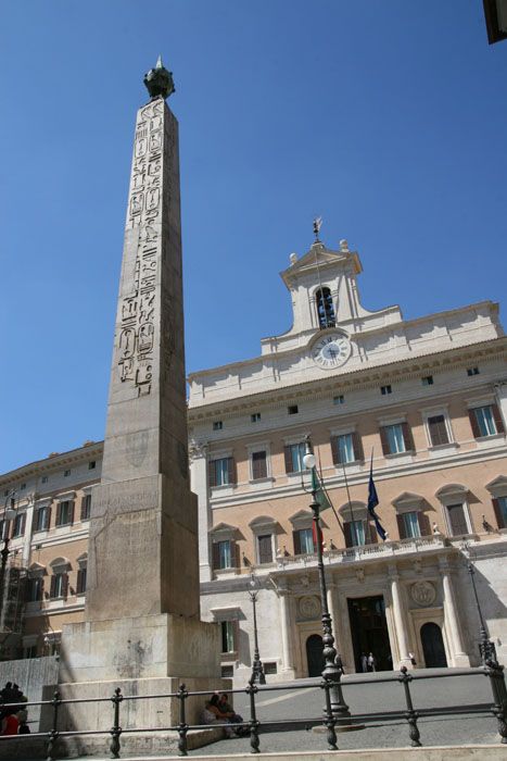 Piazza di montecitorio