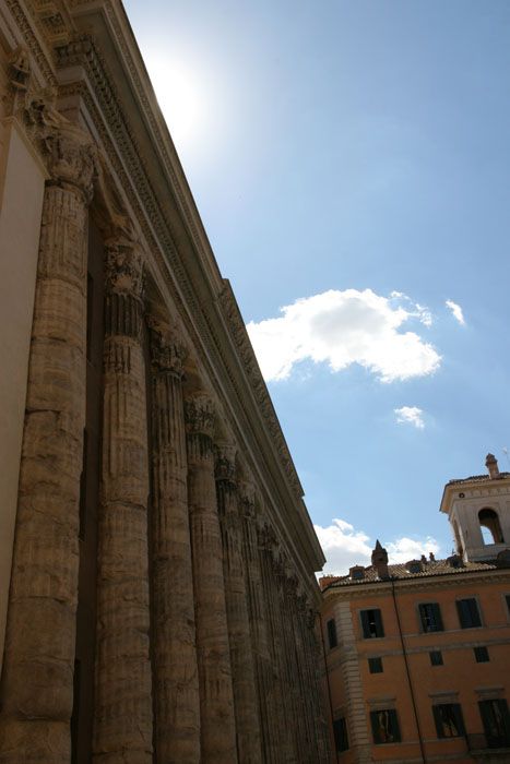 Tempio di Adriano