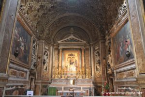 altare-santa-maria-di-loreto-roma_1183