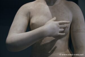Aphrodite de Menophantos, Palais Massimo, Rome