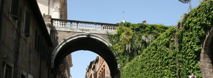 arco-farnese-via-giulia_2019