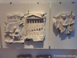 Bas reliefs, musée de l'Ara Pacis à Rome