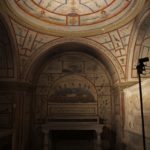 crypte-basiliquedessaintsapotres_4368