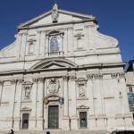 facciata-chiesa-del-gesu-roma_4015