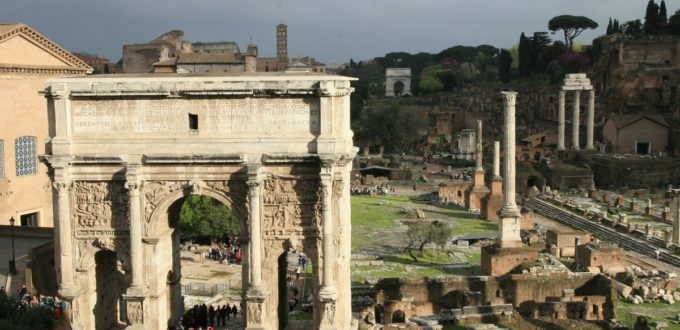 Vue sur le forum romain