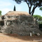 Mausolée rond, Via Appia Antica, Rome
