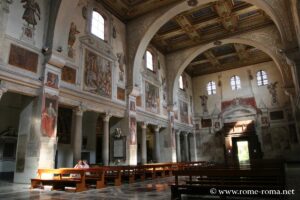Nave of Saint Praxedes: triumphal arch and apse, Rome