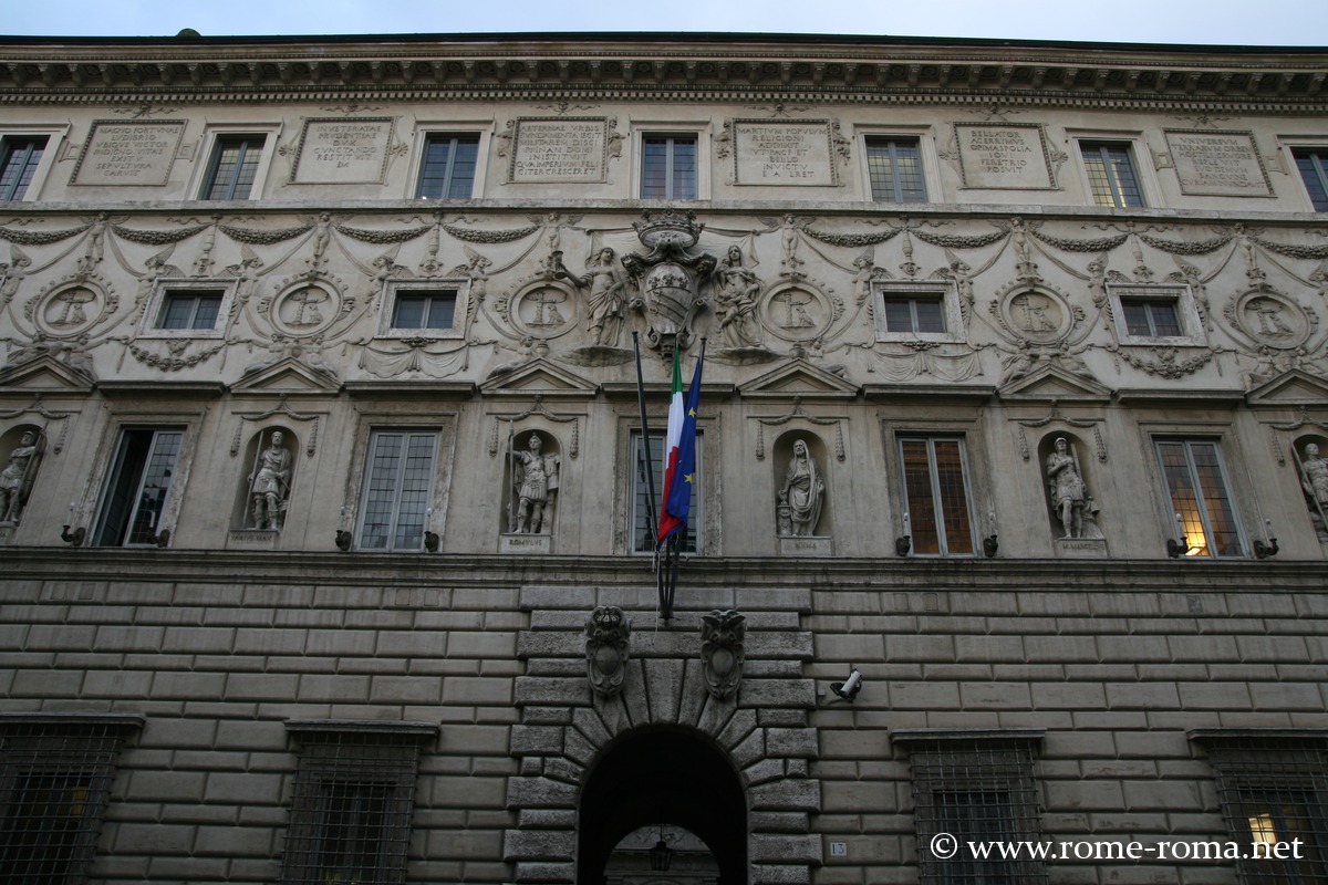 Palais et Galerie Spada