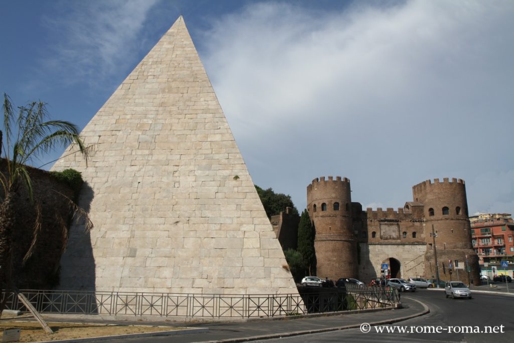 piramide-di-caio-cestio-porta-san-paolo_4256