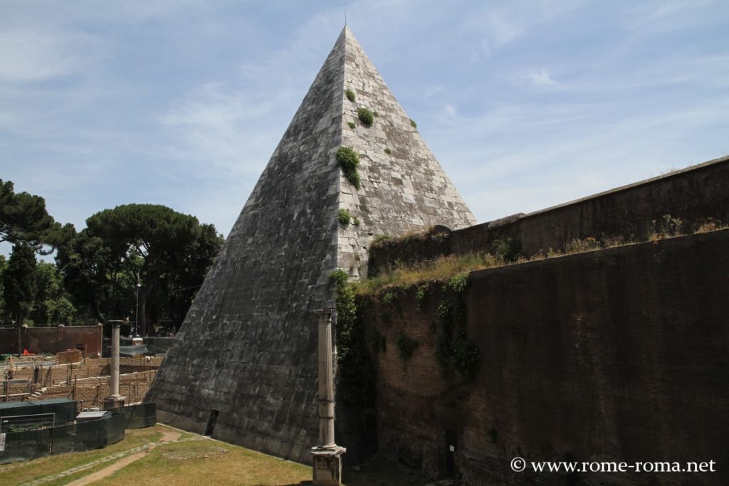 piramide-di-ciao-cestio_0676