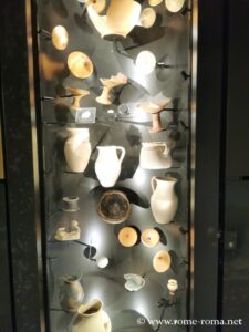 Ancien puits reconstitué, station Colosseo, métro C, Rome