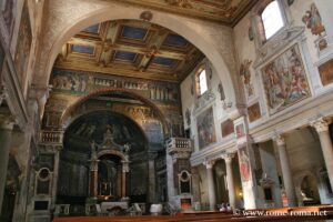 Nave of Saint Praxedes: triumphal arch and apse, Rome