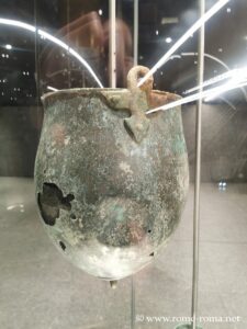 Sceau de puits, station Colosseo, métro C, Rome