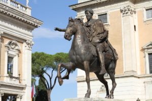 statua-equestre-marco-aurelio-piazza-del-campidoglio_4684