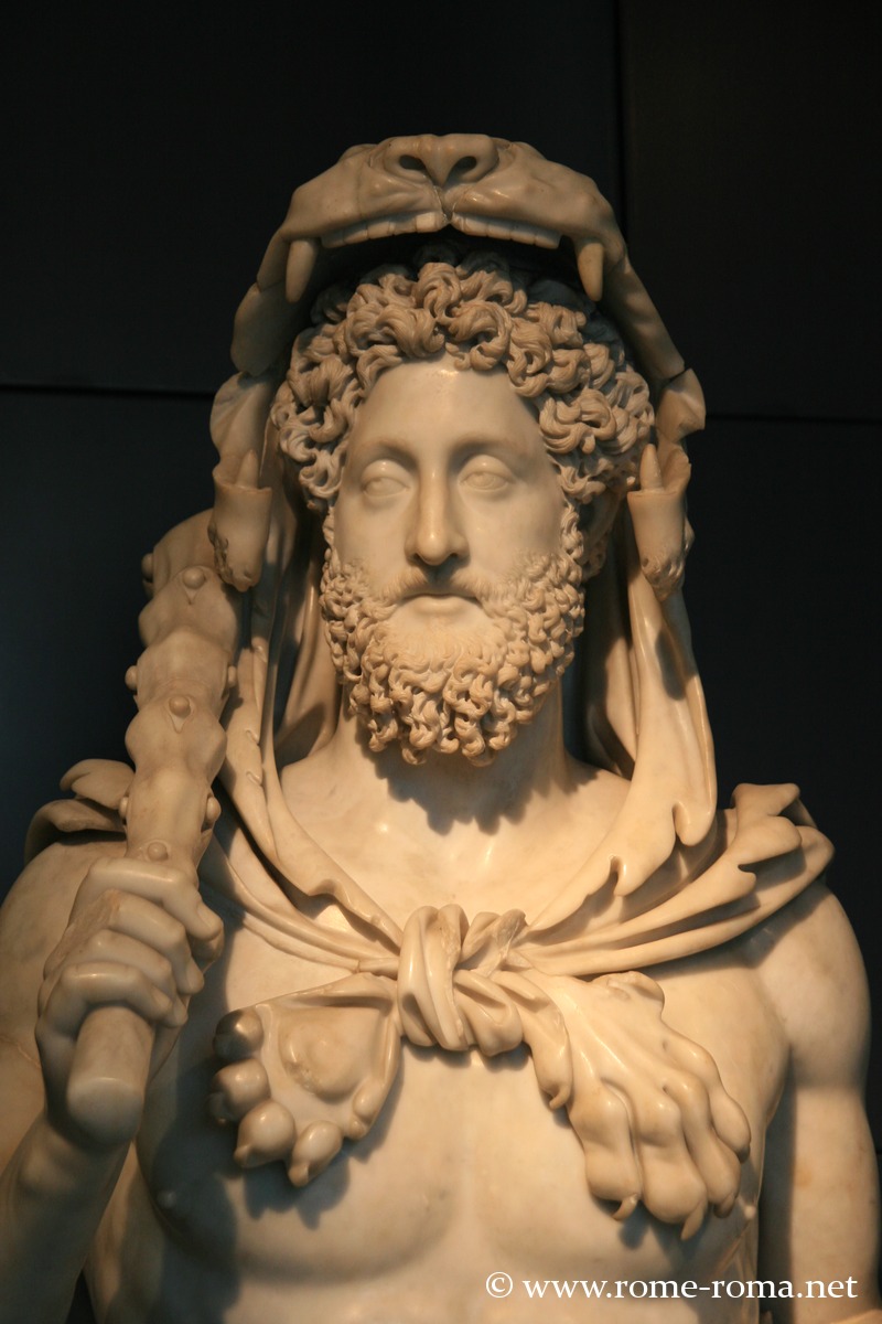 Busto ritratto di Commodo in Ercole, imperatore romano