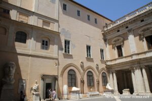 Cours. Palazzo dei Conservatori, Musei Capitolini, Roma