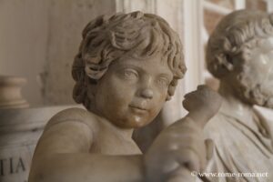 Bambino rappresentato come Ercole che strangola i serpenti, musei del Campidoglio