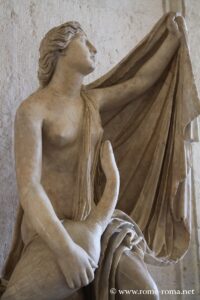 Statua di Leda con il cigno, musei capitolini, Roma
