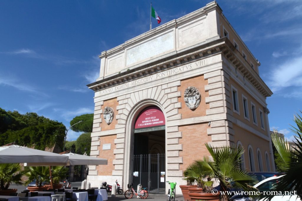 Porte San Pancrazio et musée de la République romaine
