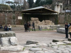 Tempio del Divo Giulio