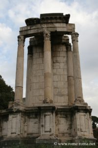 temple-de-vesta-forum-romain_3851